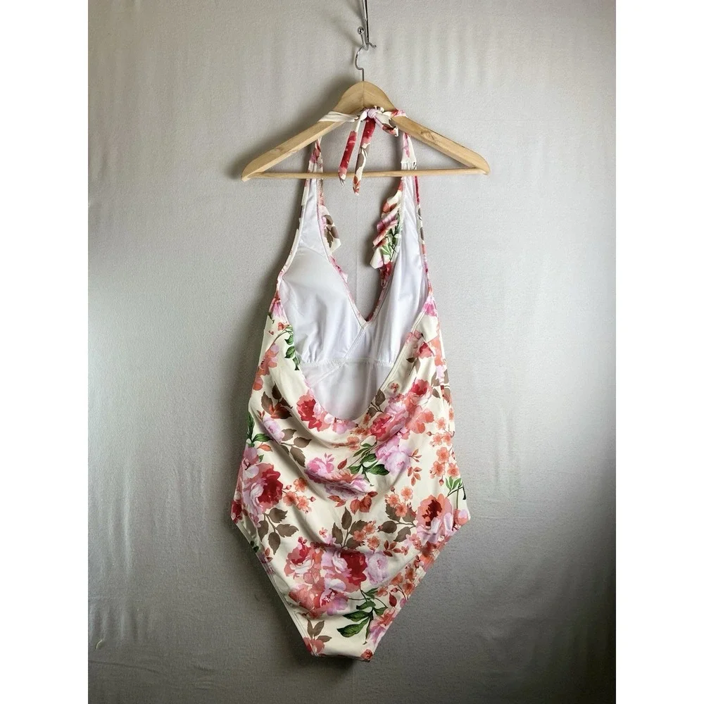 Cupshe Women's OnePiece Swimsuit Soft Bloom Tummy Control Halterneck Size XL NWT